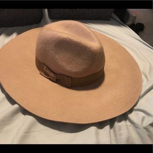 Brown/beige Forever 21 floppy hat